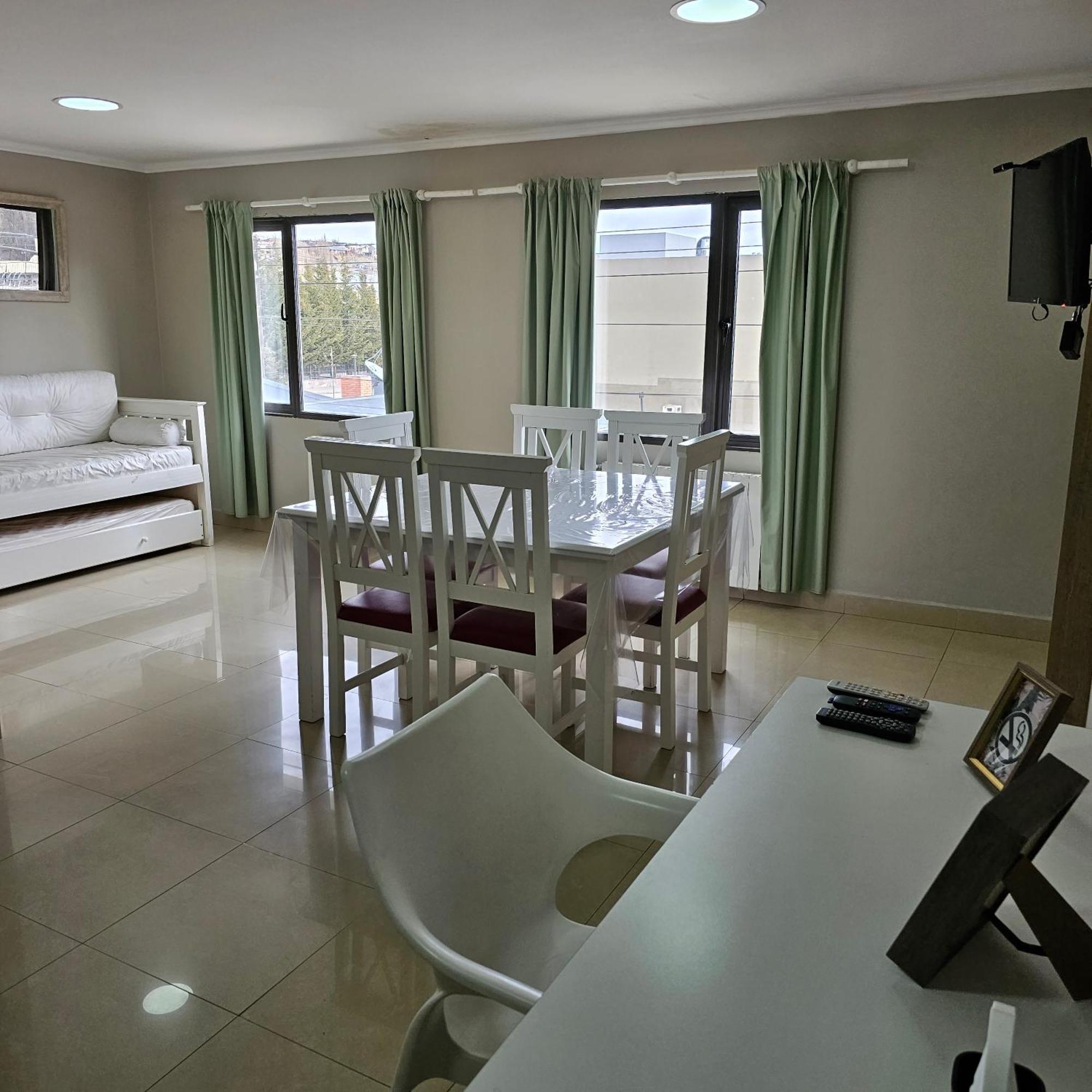 Condor Patagonia Aparts El Calafate Exterior foto